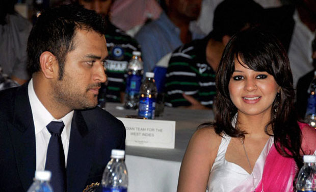 MS Dhoni and Sakshi Rawat , Indian Cricketers & their Life Partners