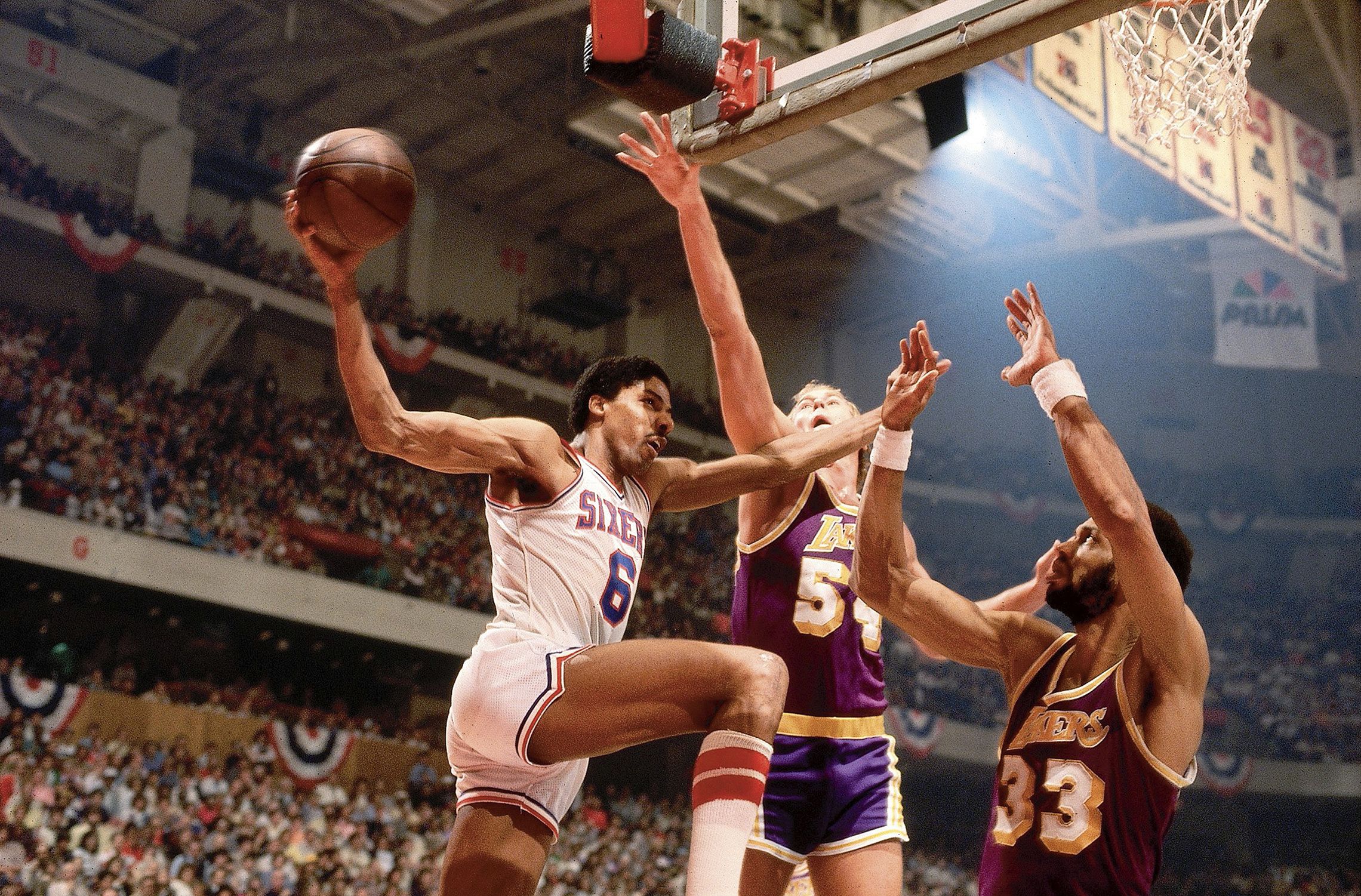 LA Lakers vs Philadelphia 76ers (1980)